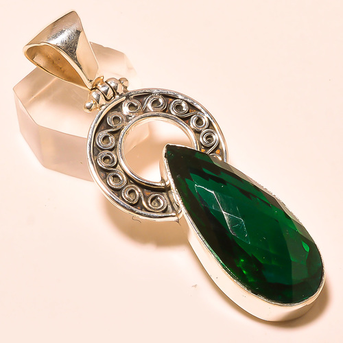 CHROME DIOPSIDE VINTAGE STYLE