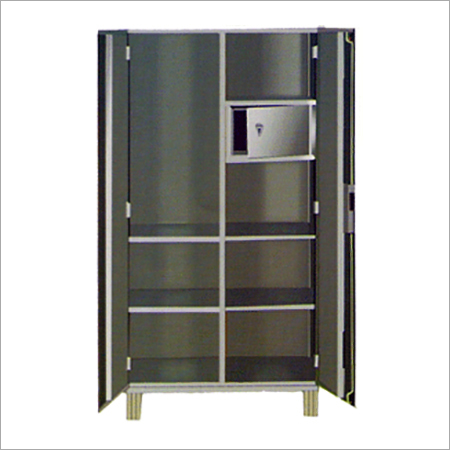 Steel Major Cupboard with Vertical Partition