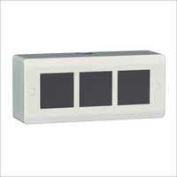 इलेक्ट्रिक प्लास्टिक बॉक्स