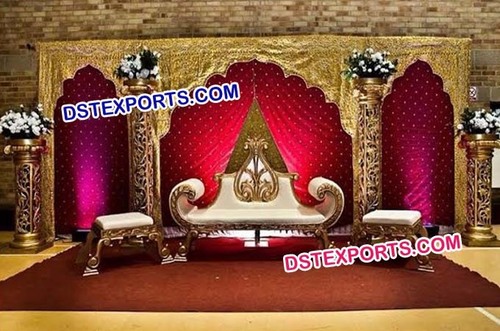 Gold Wedding Stage With Cutout Backdrop