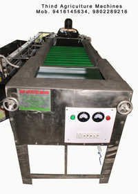 Apple Grading Machine - Stainless Steel, 150x80x100cm, Green Conveyor | Efficient Grading, High Capacity, Low Power Use, Customizable, Low Maintenance