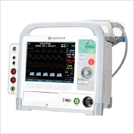 D500 Defibrillator Monitor