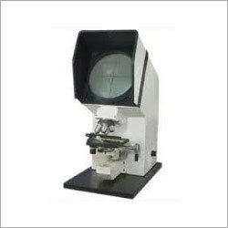 Projection Microscope With Computer Compatibility