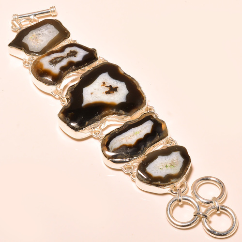 BLACK GEODED AGATE DRUZY