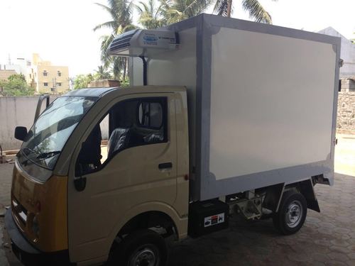 Insulated Vehicle Container