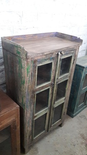 Medium Glass Cabinet