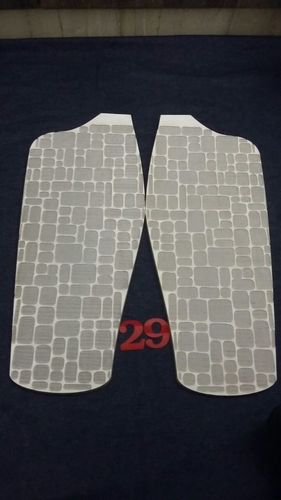 Wisker pad