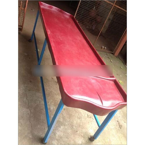 Dhroni Massage Table
