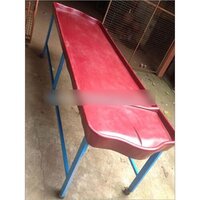 Dhroni Massage Table