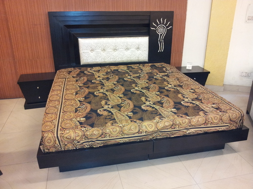 Bed With Side Table