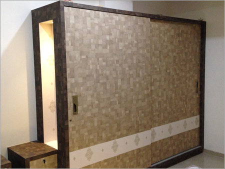 Wooden Laminated Wardrobe