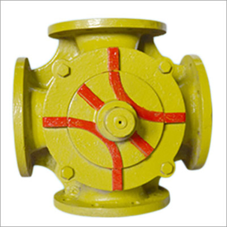 4 Way Ball Valves - Cast Iron ID 125, Yellow Painted, 150 PSI, 0-100Â°C Range | Durable Design, Reliable Operation, Optimal Flow Control