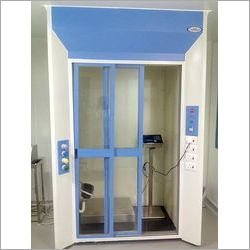 Walk-in Fume Hood