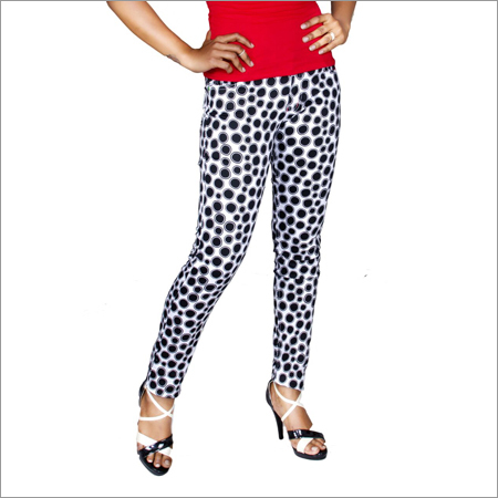 मुद्रित लेगिंग्स