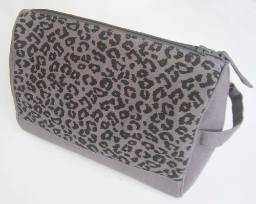 Ladies Pouches