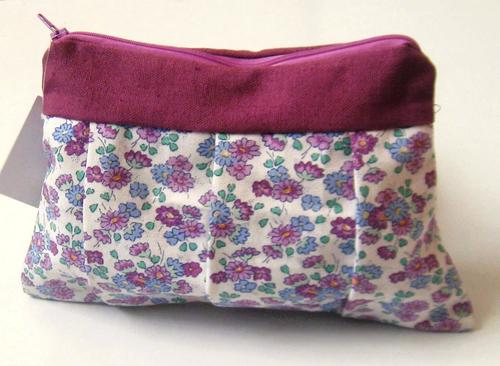 Pouch Packing