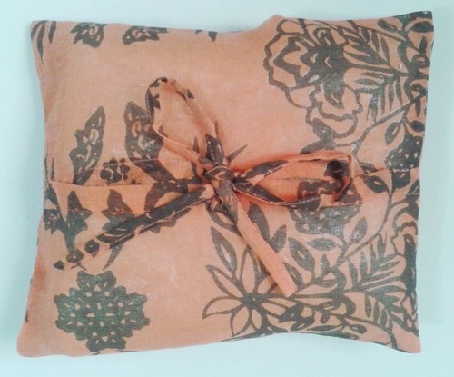 Pouch Packing