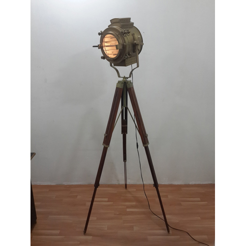 Antique Brass Spot Light