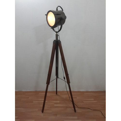 Antique Brass Spot Light