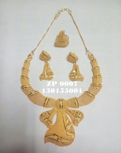 Golden Ethnic Necklace Set