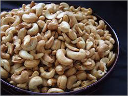 Organic Cashew Kernel Baby Bits