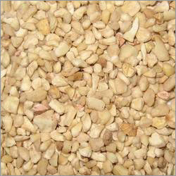 Broken Cashew Nuts