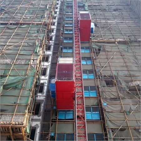 Precise Construction Elevator