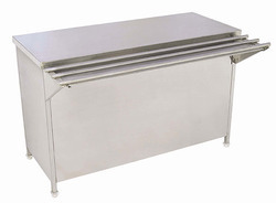 Plate Pick Up Counter With Tray Slide