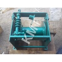 Hand Operated Winch - Color: Blue