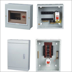 DISTRIBUTION BOX