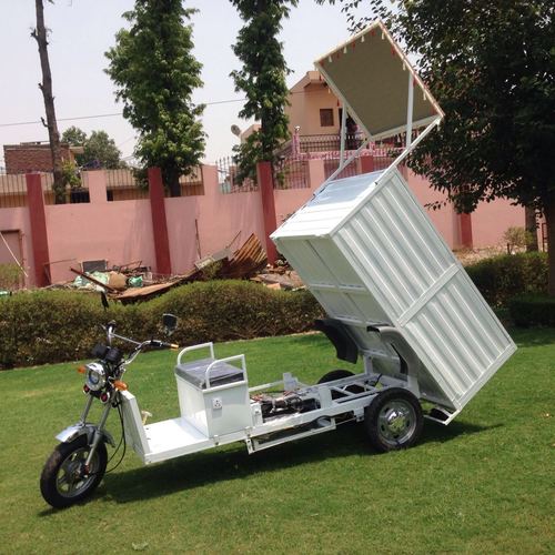 Battery E-Rickshaw Hydraulic