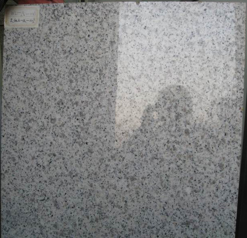 Sesame White Granite - 15-20 mm Polished Slabs | Smooth Texture, Dazzling Look, Ideal for Countertops and Flooring Applications
