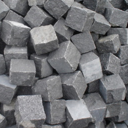 Rajasthan Black Granite Cobbles - Slabs (Thickness: 10-25 mm) | Polished Surface Finish, Crack Resistant, Ideal for Flooring & Countertops