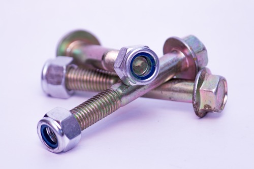 KING PIN ARM BOLT WITH NUT 5310
