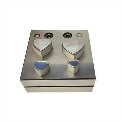 Disc cutter heart set of 4