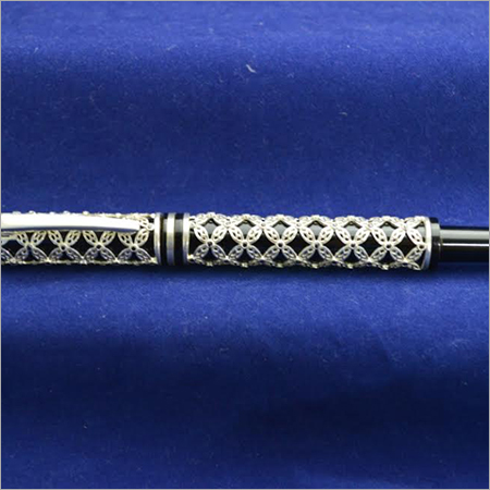 Filigree Pen