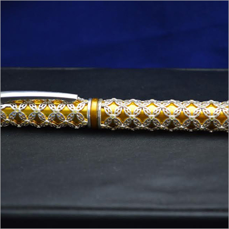 Filigree Pen