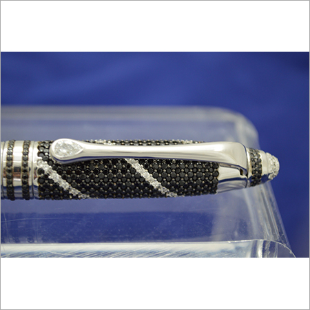 Diamond Studded Pen