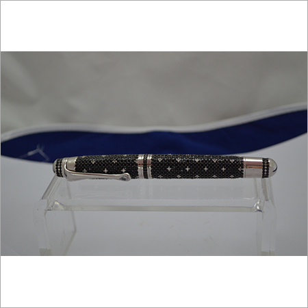 Diamond Studded Pen Fountain