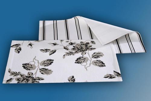 White And Black Placemat