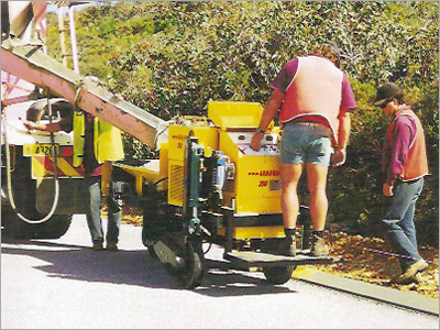 Mini Slipform Curbing Machine