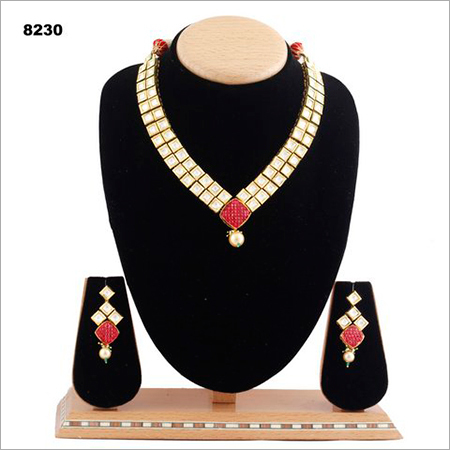 Kundan Designer Jewelery