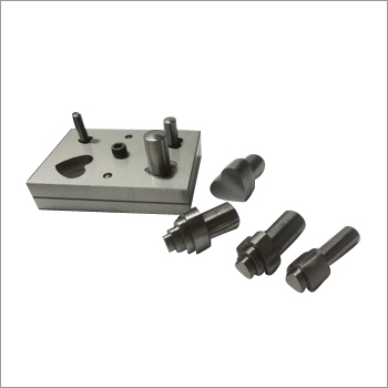 Disc Cutter Heart with Center Posting Punch