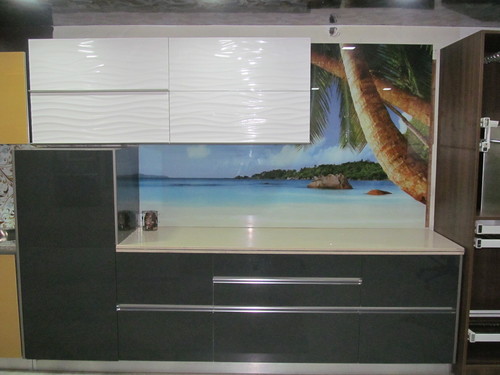 Modern Modular Kitchen