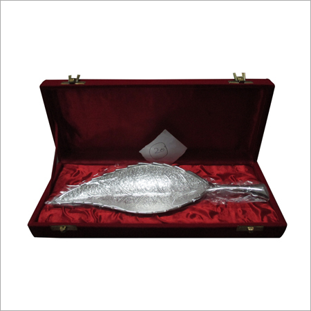 Brass Leaf Gift Box