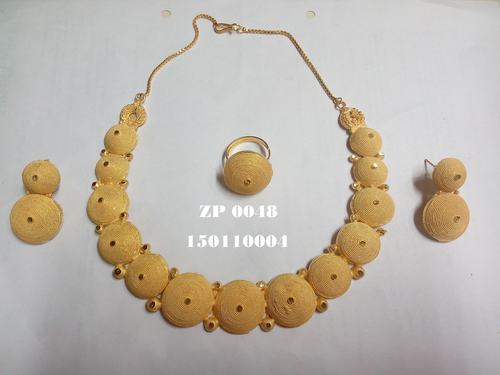 Golden Nice Necklace Set