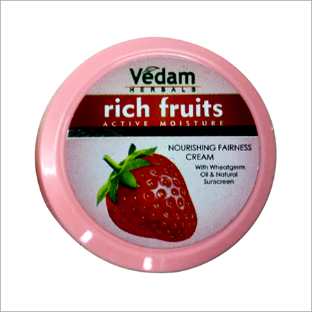 Nourishing Fairness Cream (Strawberry)