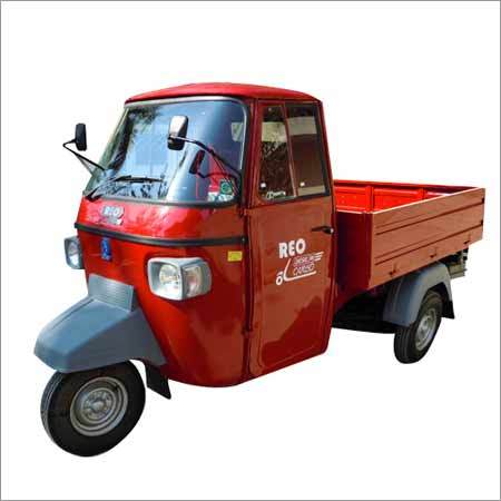 Reo Diesel Load Carrier Three Wheeler