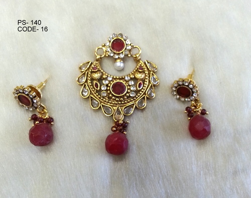 Copper Alloy Antique Pedant Set