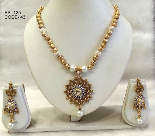 Copper Alloy Antique Pedant Set